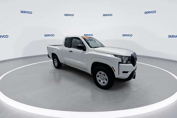 2023 Nissan Frontier S