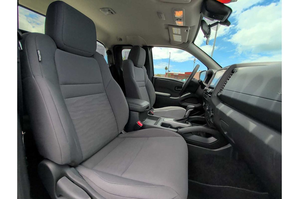 2023 Nissan Frontier S