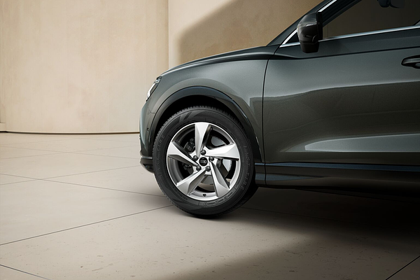 2025 Audi Q3 35 TFSI F3