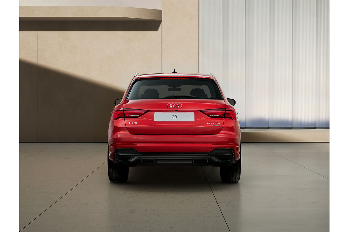 2025 Audi Q3 35 TFSI S line edition F3
