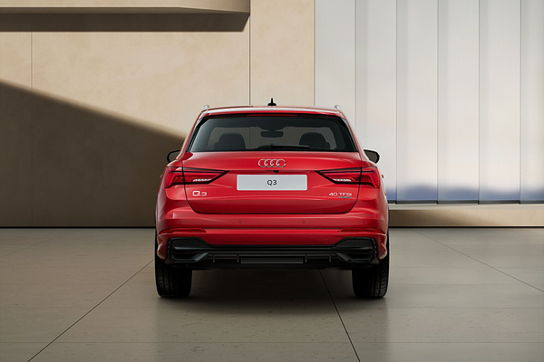 2025 Audi Q3 35 TFSI S line edition F3