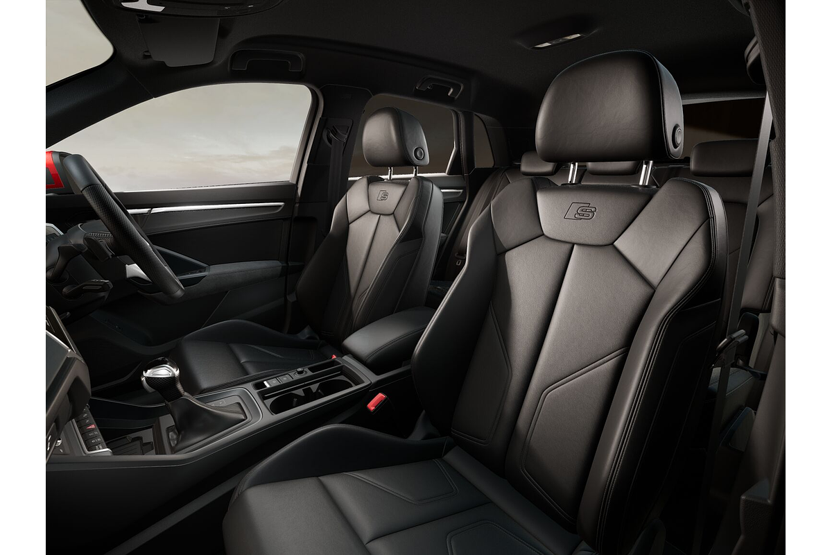 2025 Audi Q3 35 TFSI S line edition F3