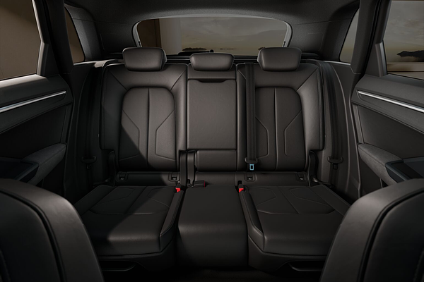 2025 Audi Q3 35 TFSI S line edition F3