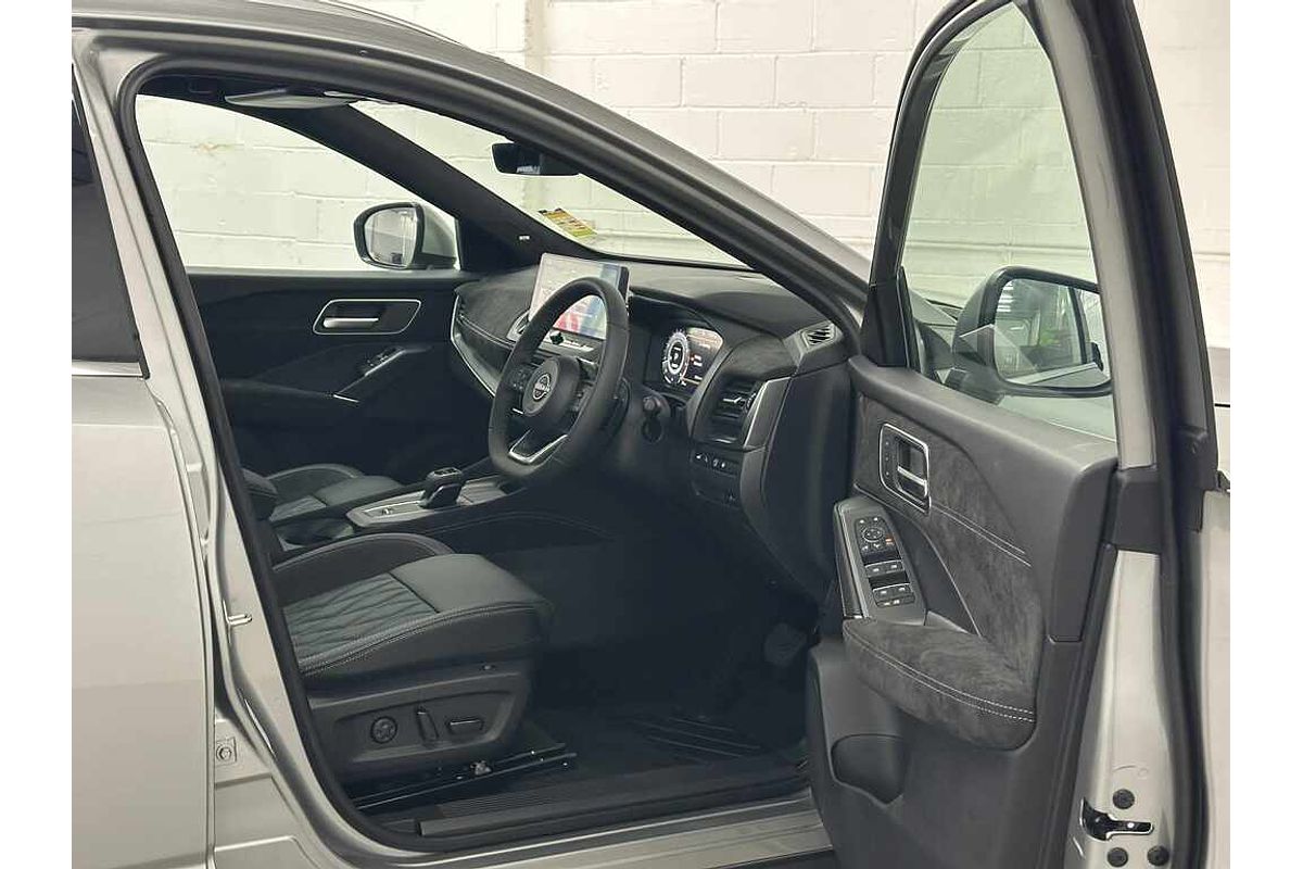2025 Nissan QASHQAI Ti-L J12