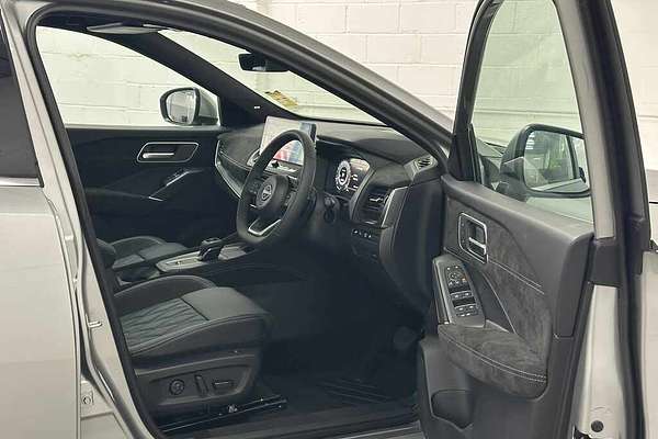 2025 Nissan QASHQAI Ti-L J12