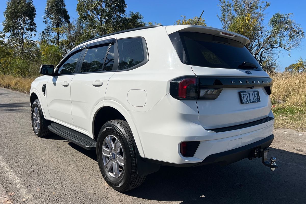 2024 Ford Everest Ambiente 2.0L