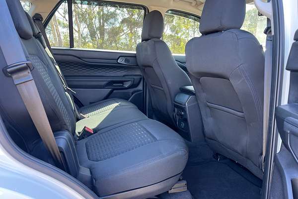 2024 Ford Everest Ambiente 2.0L