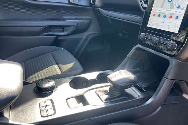 2024 Ford Everest Ambiente 2.0L
