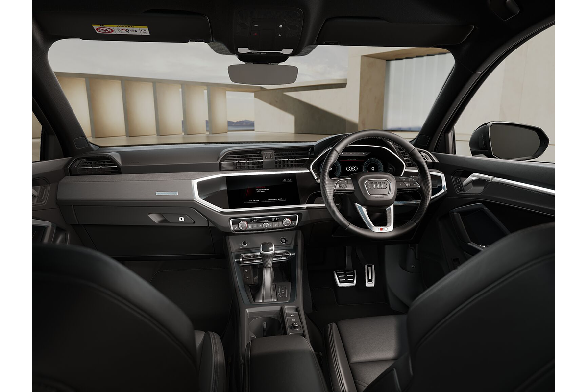 2025 Audi Q3 40 TFSI S line F3