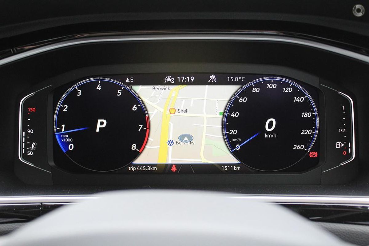 2025 Volkswagen T-Roc 140TSI R-Line D11