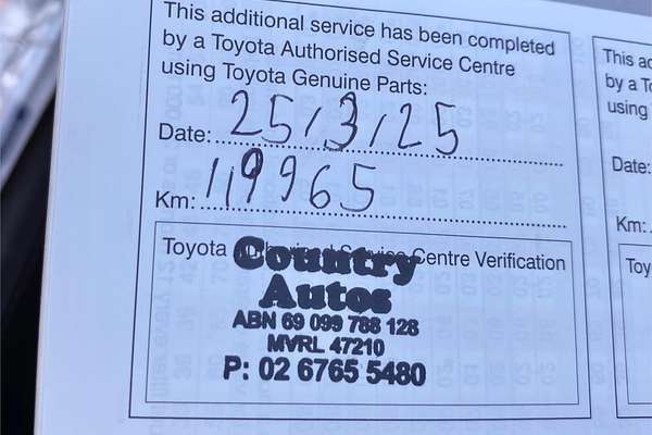 2017 Toyota Hilux SR GUN126R