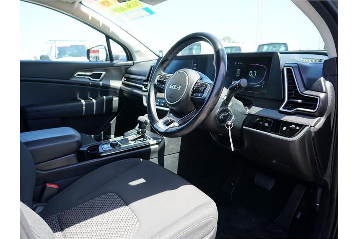 2022 Kia Sportage S NQ5