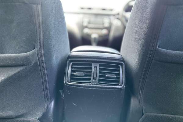 2014 Nissan X-TRAIL ST T32