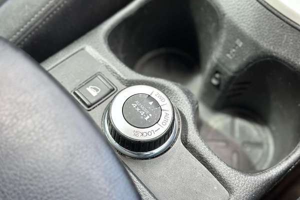 2014 Nissan X-TRAIL ST T32