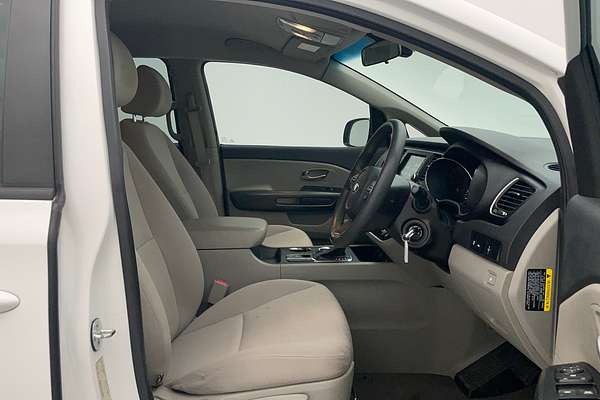 2019 Kia Carnival S YP