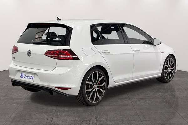 2016 Volkswagen Golf GTI Performance 7