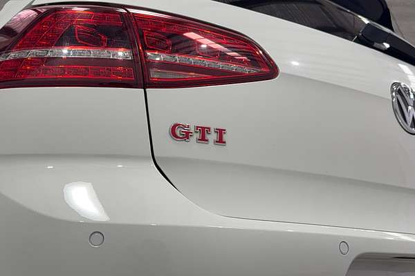 2016 Volkswagen Golf GTI Performance 7