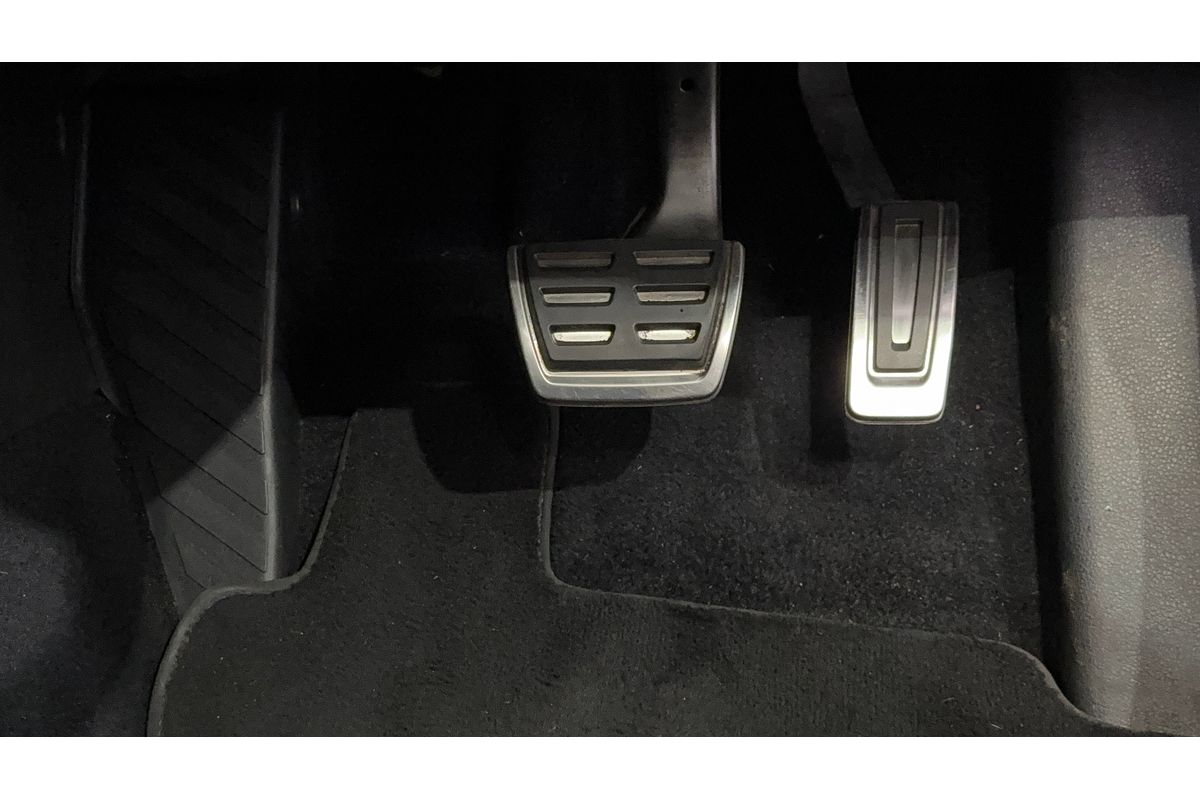 2016 Volkswagen Golf GTI Performance 7