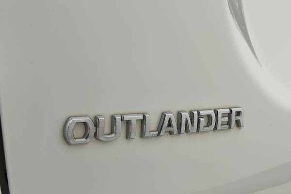 2018 Mitsubishi Outlander ES ADAS ZL