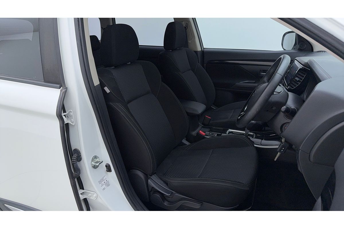 2018 Mitsubishi Outlander ES ADAS ZL