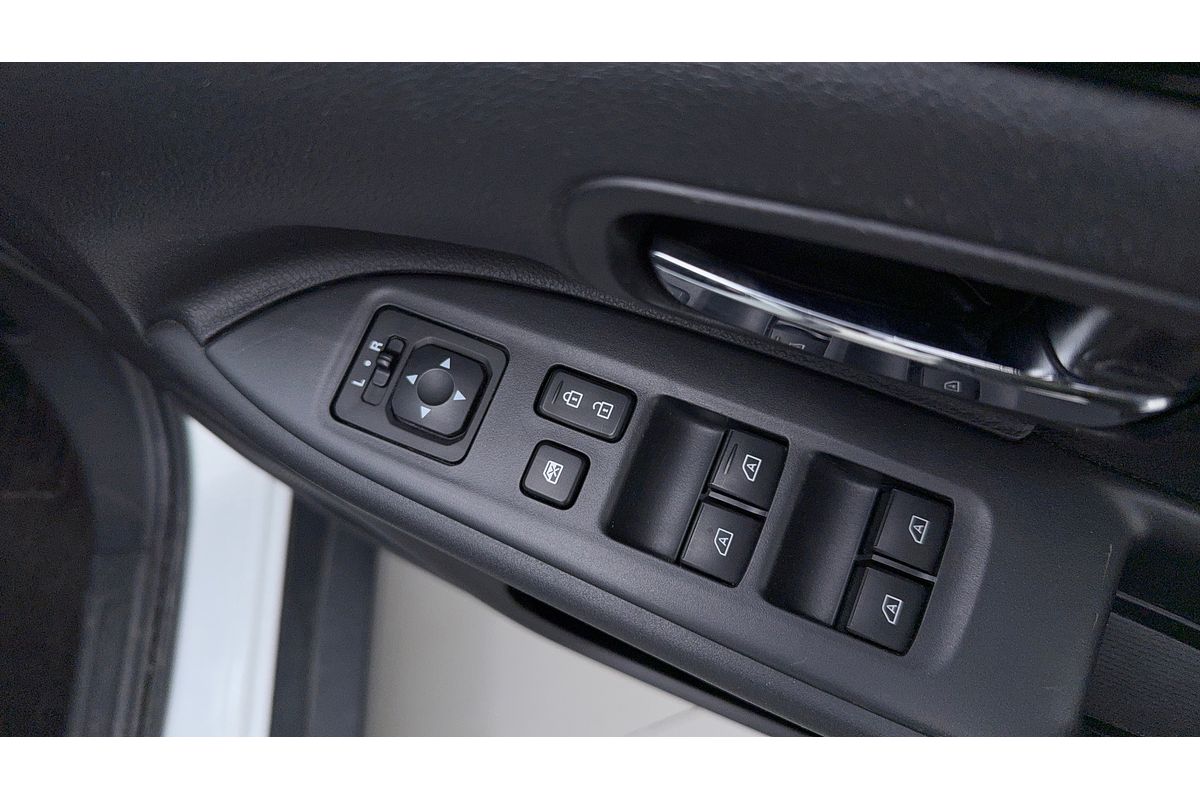2018 Mitsubishi Outlander ES ADAS ZL