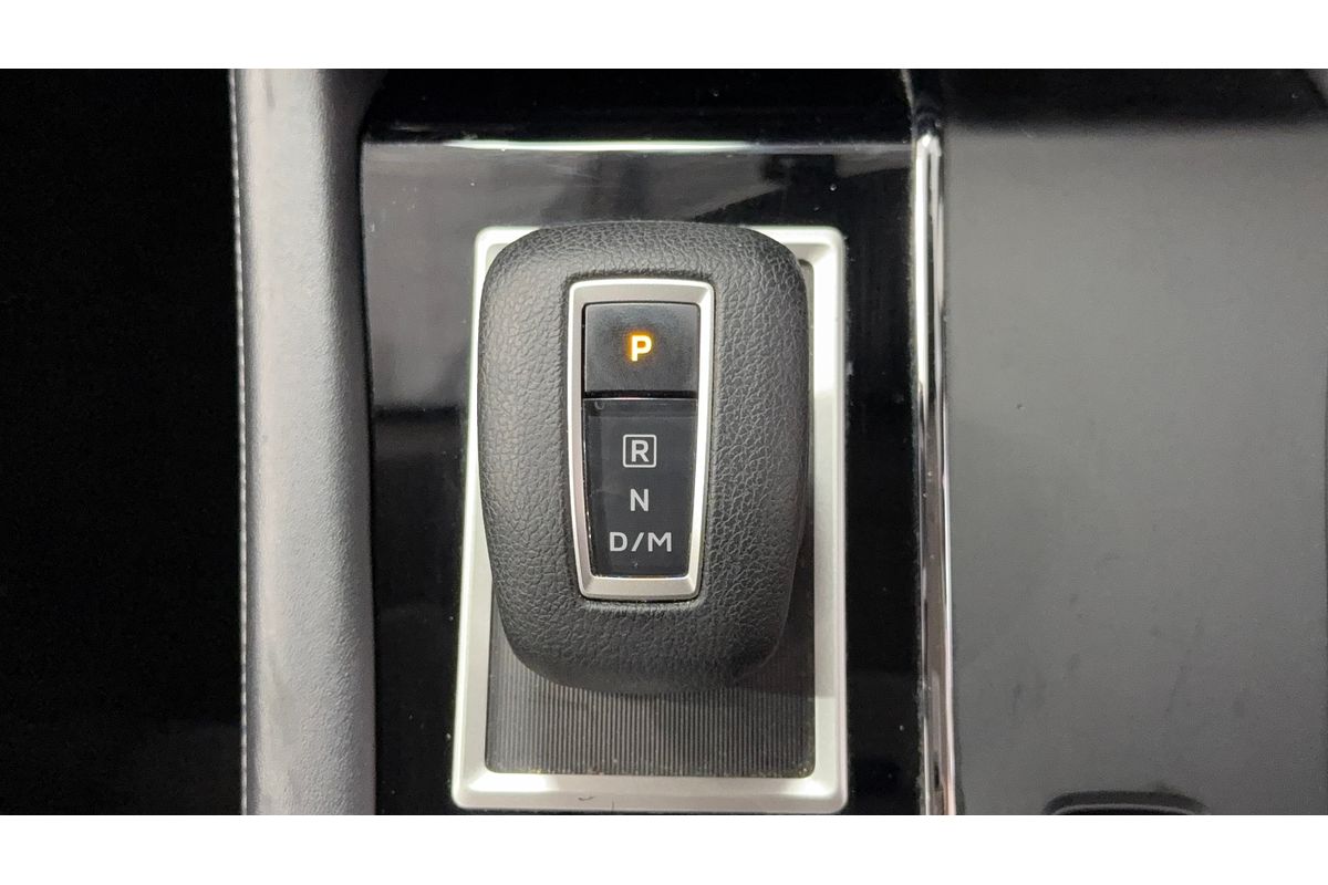 2023 Mitsubishi Outlander ES ZM