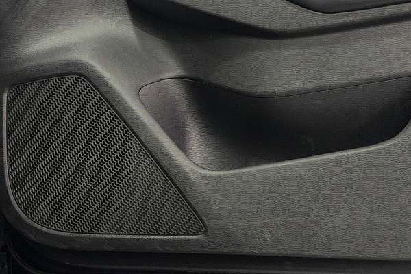 2023 Mitsubishi Outlander ES ZM