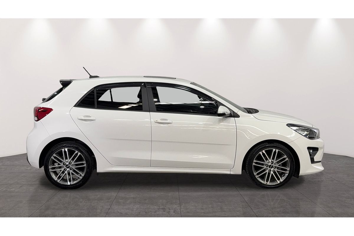 2022 Kia Rio SX YB
