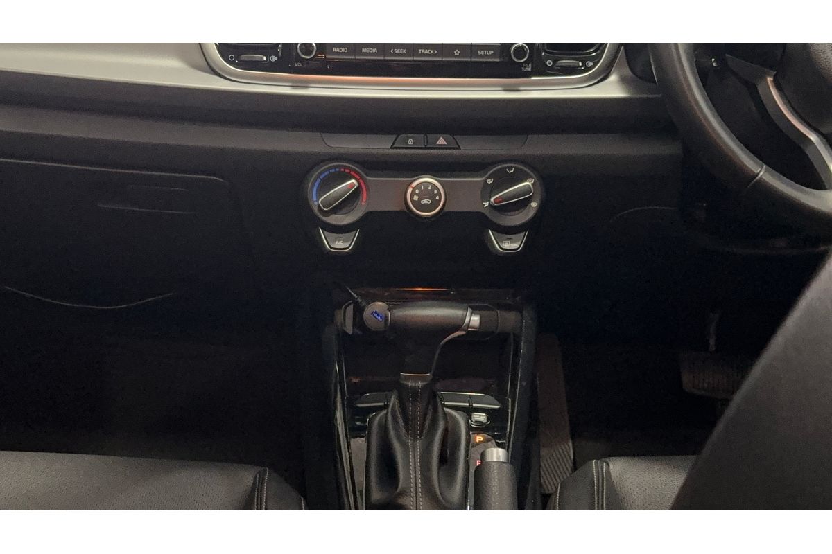 2022 Kia Rio SX YB