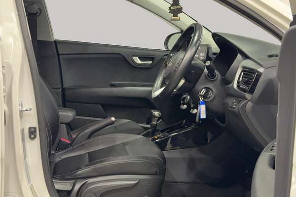 2022 Kia Rio SX YB