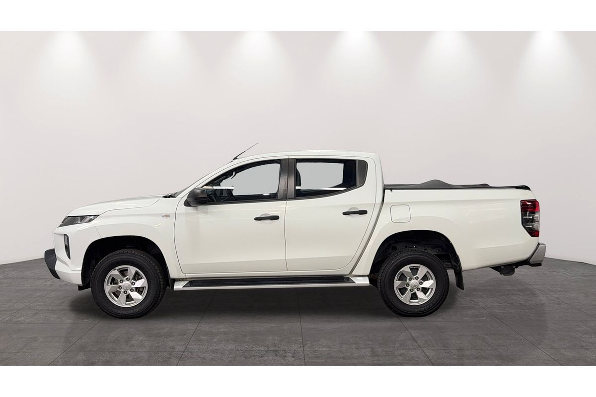 2019 Mitsubishi Triton GLX+ MR 4X4