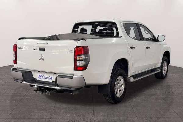 2019 Mitsubishi Triton GLX+ MR 4X4