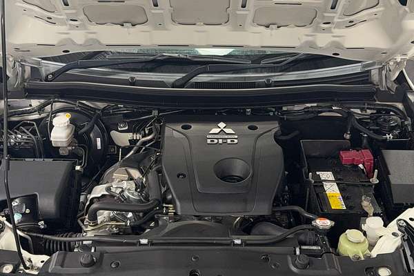 2019 Mitsubishi Triton GLX+ MR 4X4