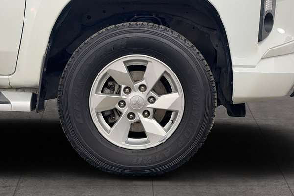 2019 Mitsubishi Triton GLX+ MR 4X4