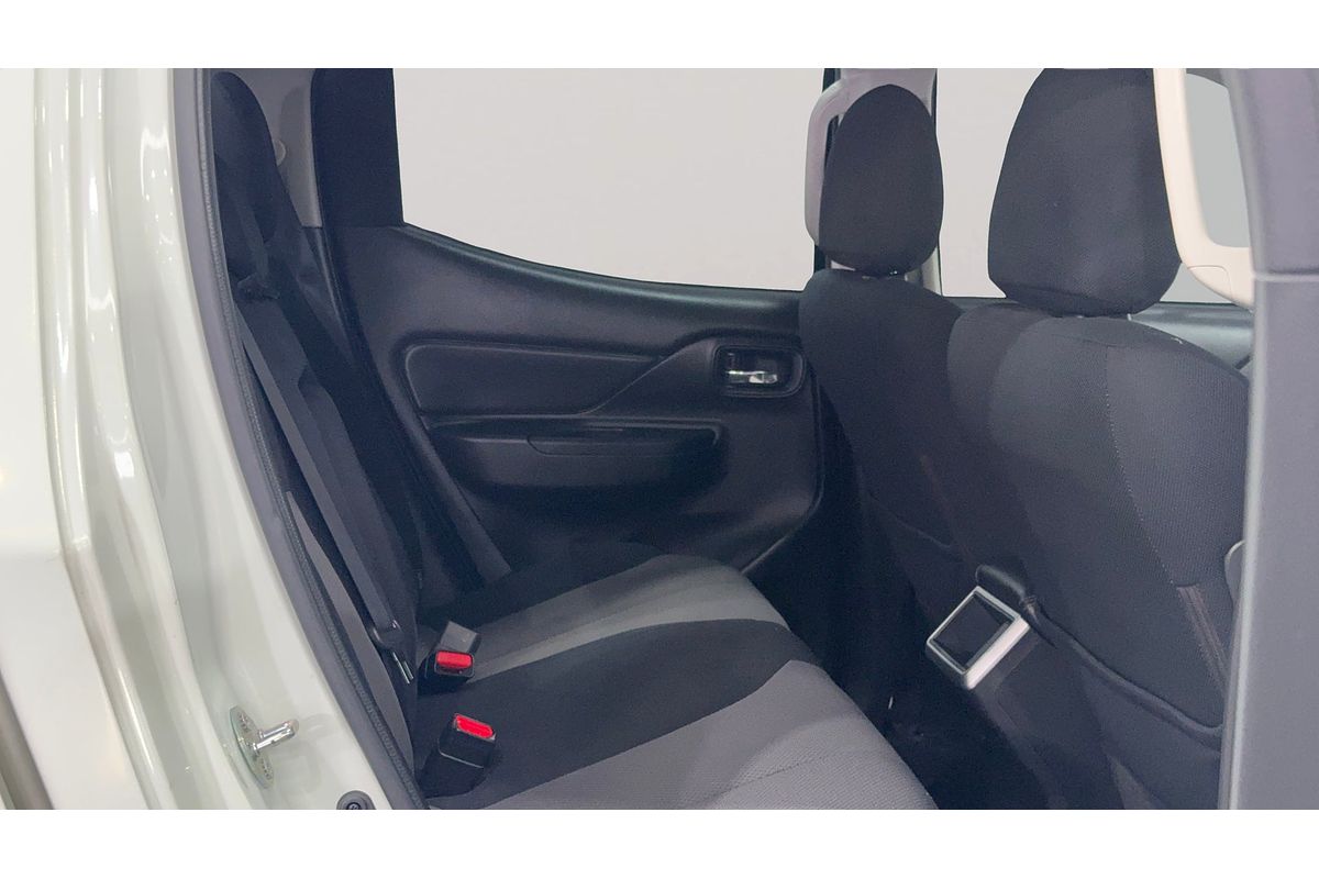 2019 Mitsubishi Triton GLX+ MR 4X4