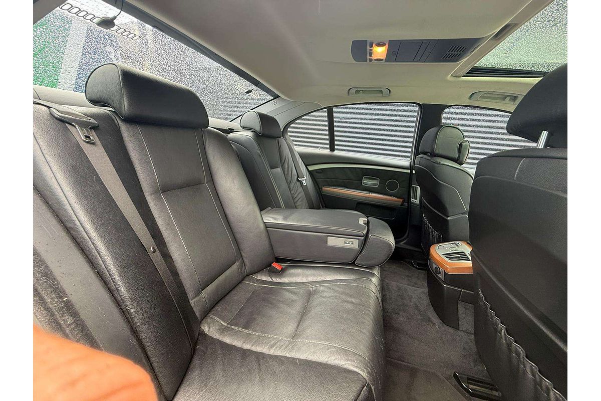 2002 BMW 7 Series 745i E65