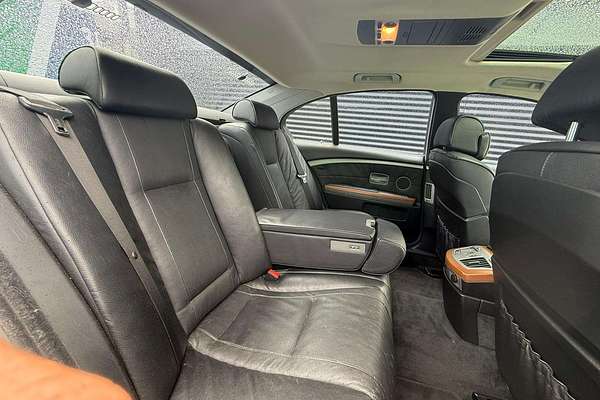 2002 BMW 7 Series 745i E65