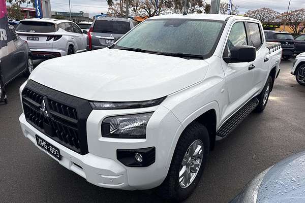 2024 Mitsubishi Triton GLX+ MV 4X4