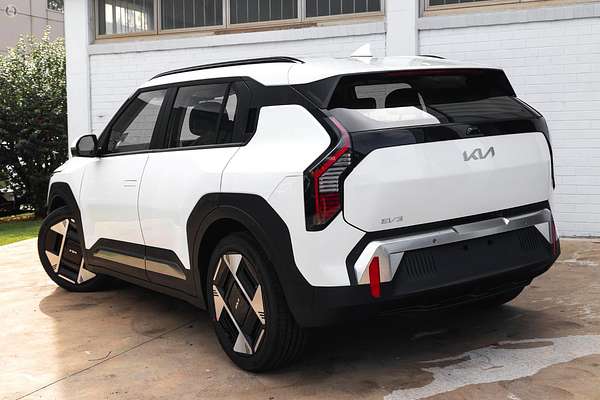 2025 Kia EV3 Earth Long Range SV
