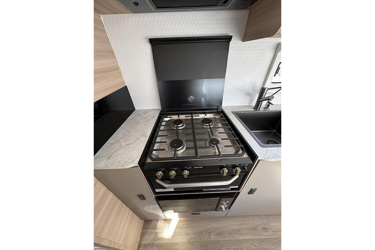 2025 Jayco Discovery 16.67-5.Dy-My25