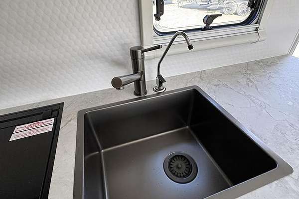 2025 Jayco Discovery 16.67-5.Dy-My25