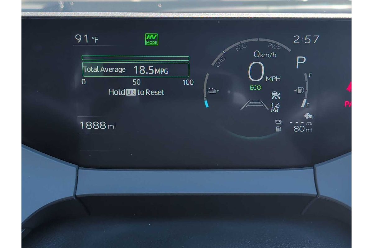 2025 Toyota Prius SE
