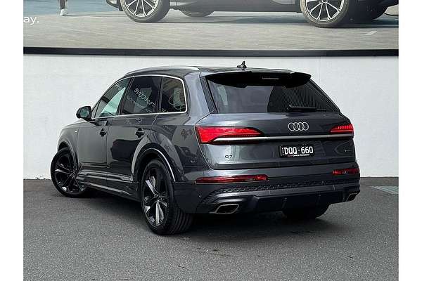 2024 Audi Q7 55 TFSI S line 4M