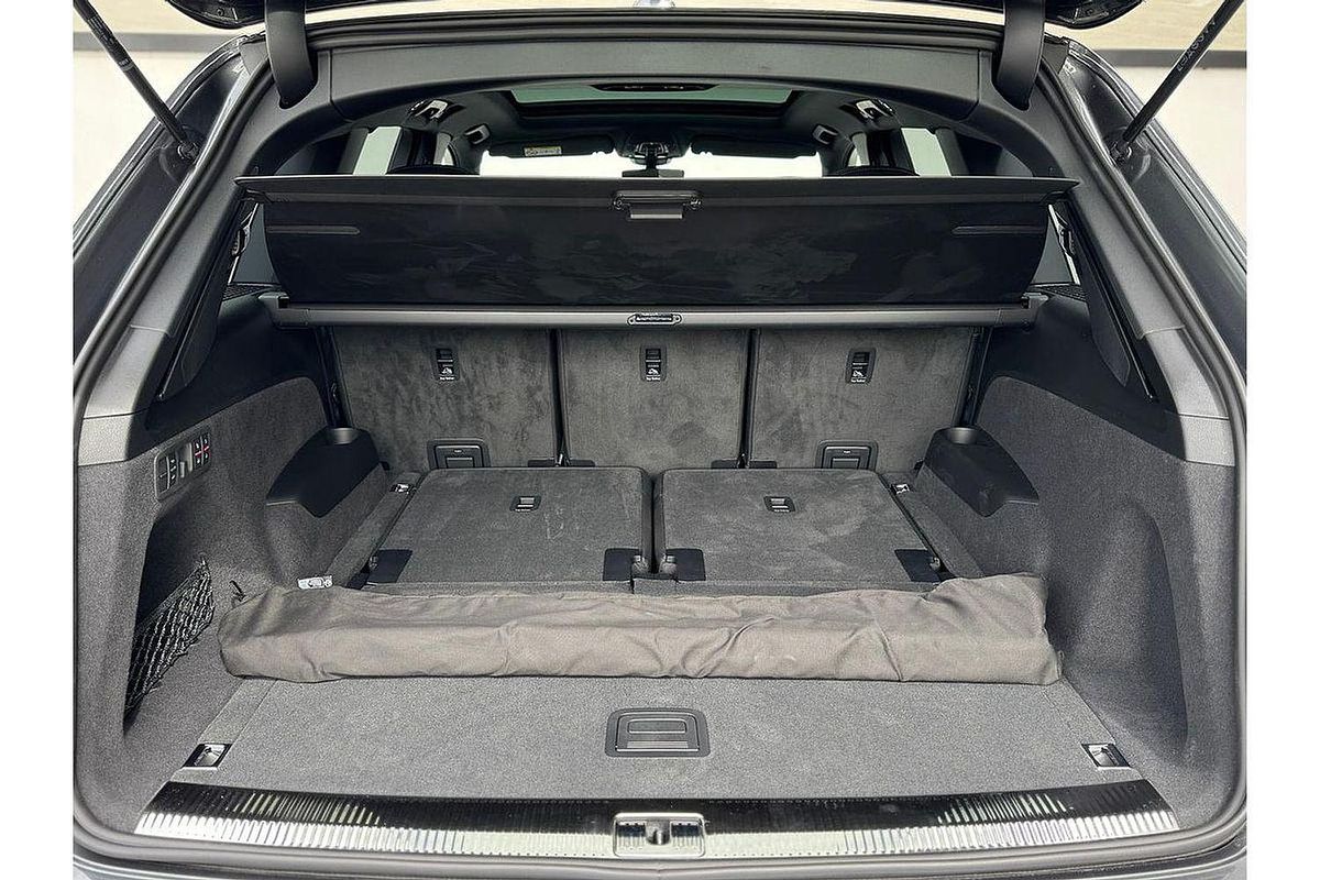 2024 Audi Q7 55 TFSI S line 4M