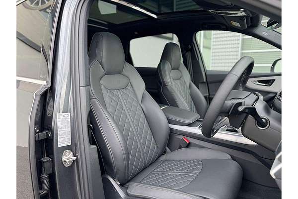 2024 Audi Q7 55 TFSI S line 4M