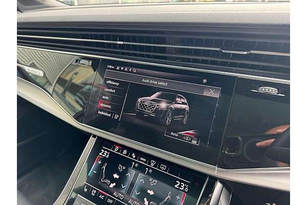2024 Audi Q7 55 TFSI S line 4M