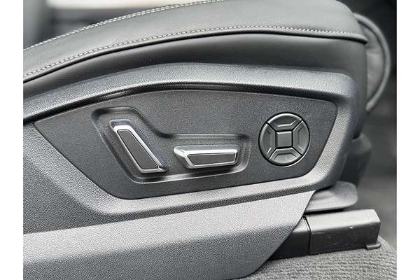 2024 Audi Q7 55 TFSI S line 4M