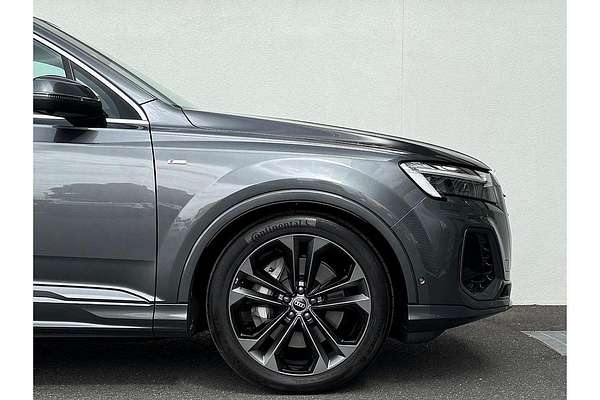 2024 Audi Q7 55 TFSI S line 4M