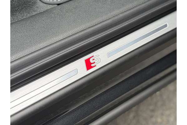 2024 Audi Q7 55 TFSI S line 4M