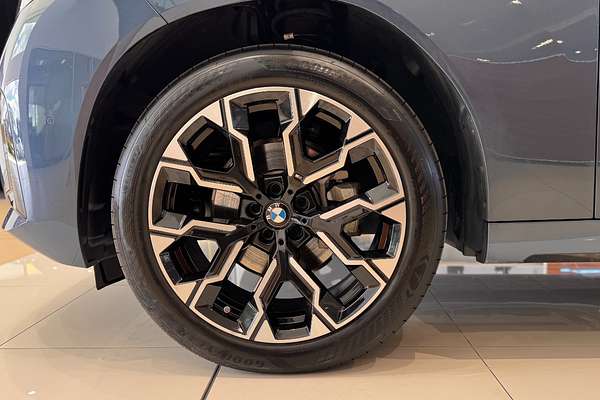 2025 BMW X3 20 xDrive G45